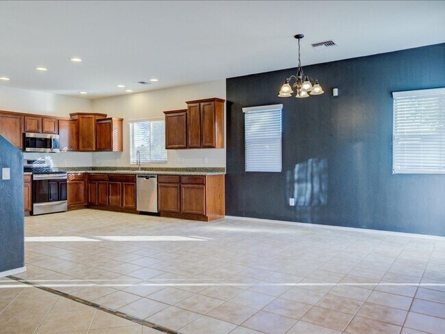 Foto del edificio - PROMO 1/2 OFF FIRST MONTH'S RENT!!*