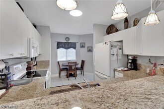 Building Photo - 7823 Regal Heron Cir