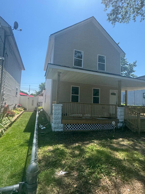 Foto del edificio - 6211 Lawn Ave