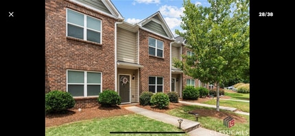 Building Photo - 1030 Binghampton Cir