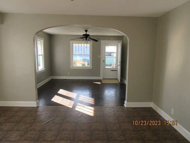 Foto del edificio - 2730 Noble St