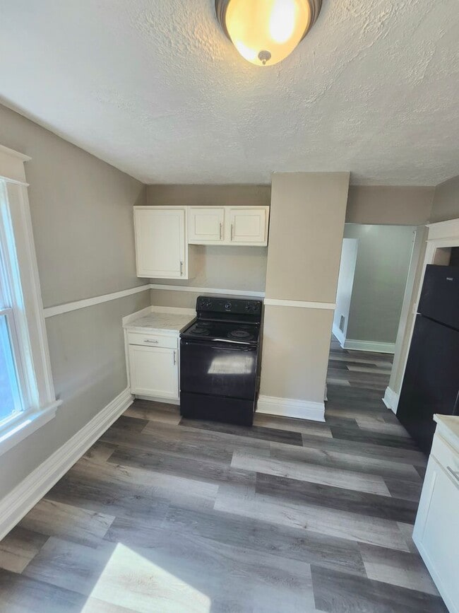 Building Photo - 500 Garson Ave
