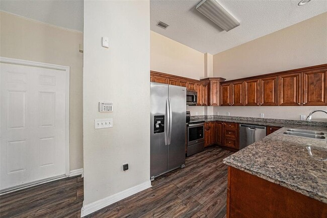 Building Photo - 9519 Citrus Glen Pl