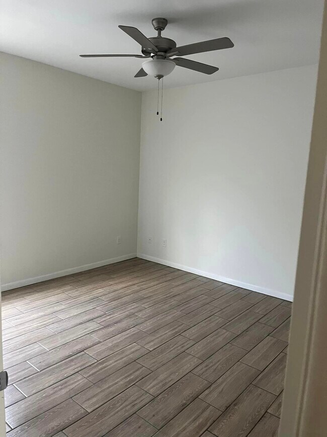 Foto del edificio - Kings Landing Apartments