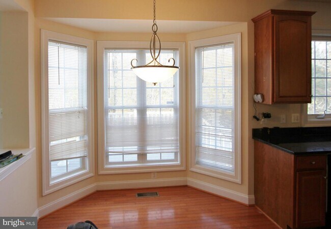 Building Photo - 8553 Mazzello Pl