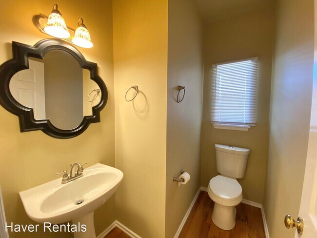 Building Photo - 3 br, 2.5 bath House - 297 Fox Run Circle