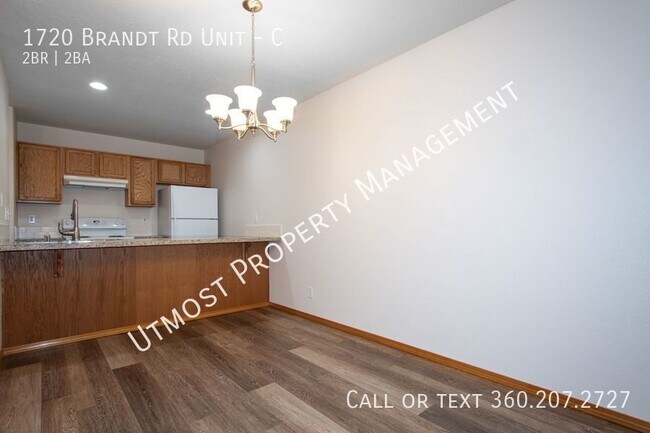 Foto del edificio - 1720 Brandt Rd