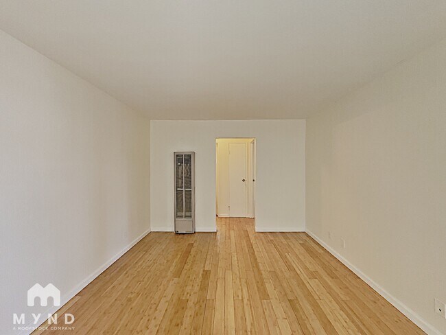 Foto del edificio - 2376 Sutter Ave