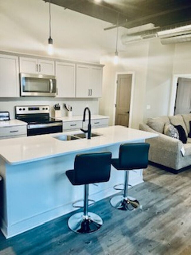 Banta Village Apartments in Menasha, WI