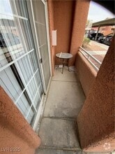 Building Photo - 4730 E Craig Rd