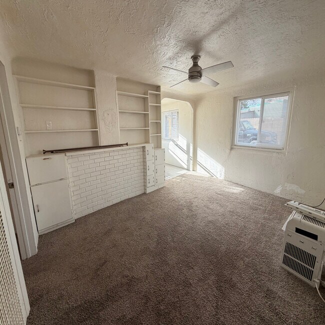 Foto del edificio - 1713 Aspen St