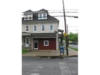 Primary Photo - 650 Line St