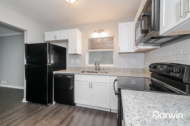 Building Photo - 806 Avenue L Se, Winter Haven, FL 33880