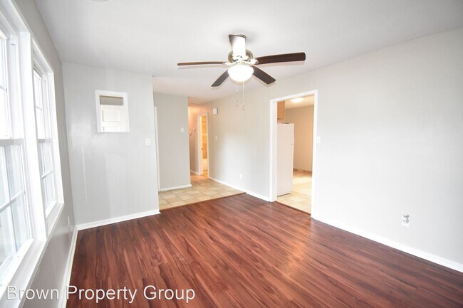 Building Photo - 3 br, 1.5 bath House - 6545 Amanda Cir