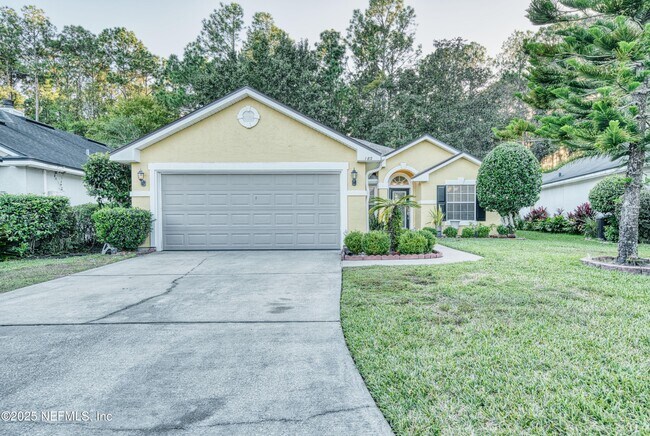 Foto del edificio - 185 Hawthorn Hedge Ln