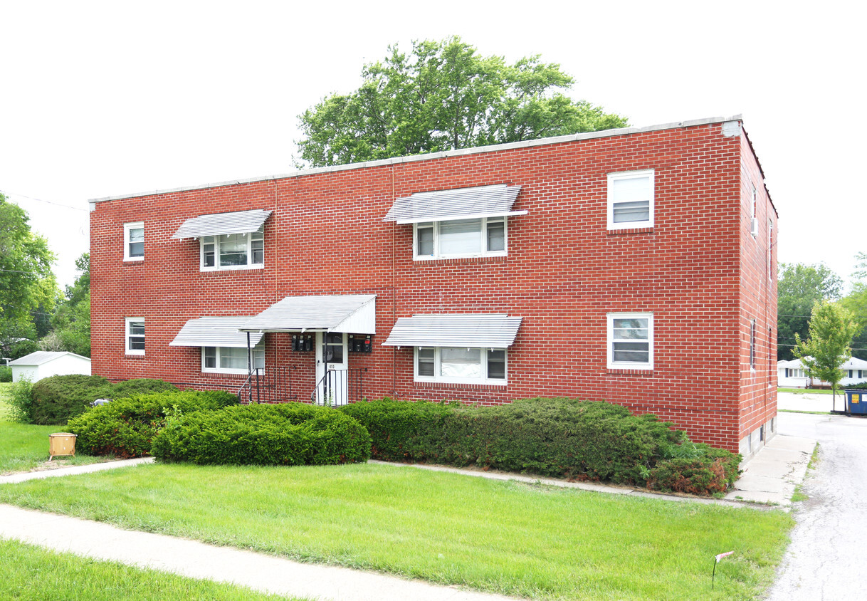 Primary Photo - Cherry Street Apartments