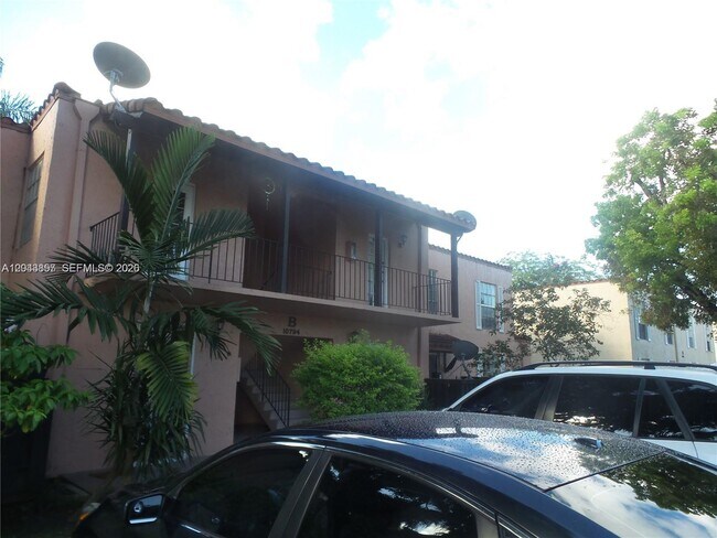Foto del edificio - 10794 N Kendall Dr