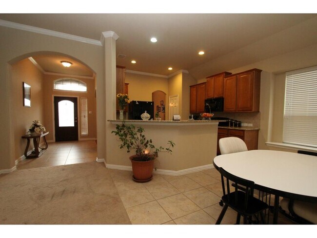 Building Photo - 12509 Meadow Landing Drive