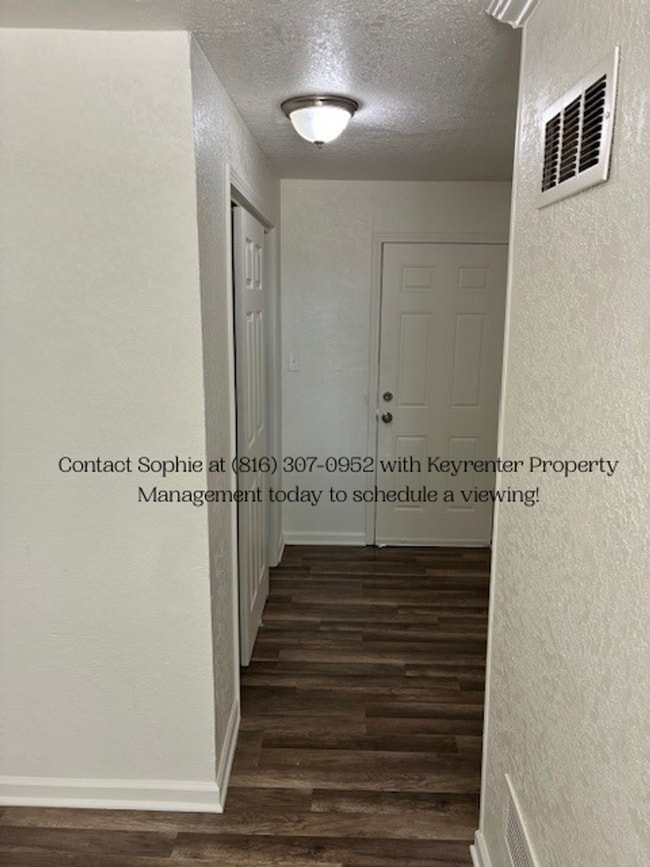 Building Photo - 3 Bed 3 Bath Ready to rent