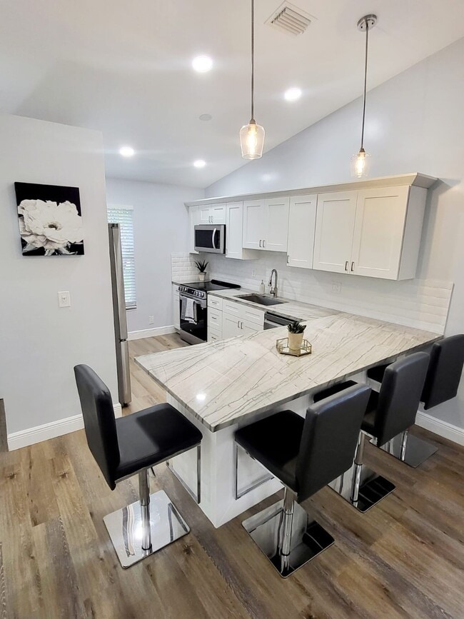 Photo - 13838 Bottlebrush Ct (Wellington, FL) Townhome