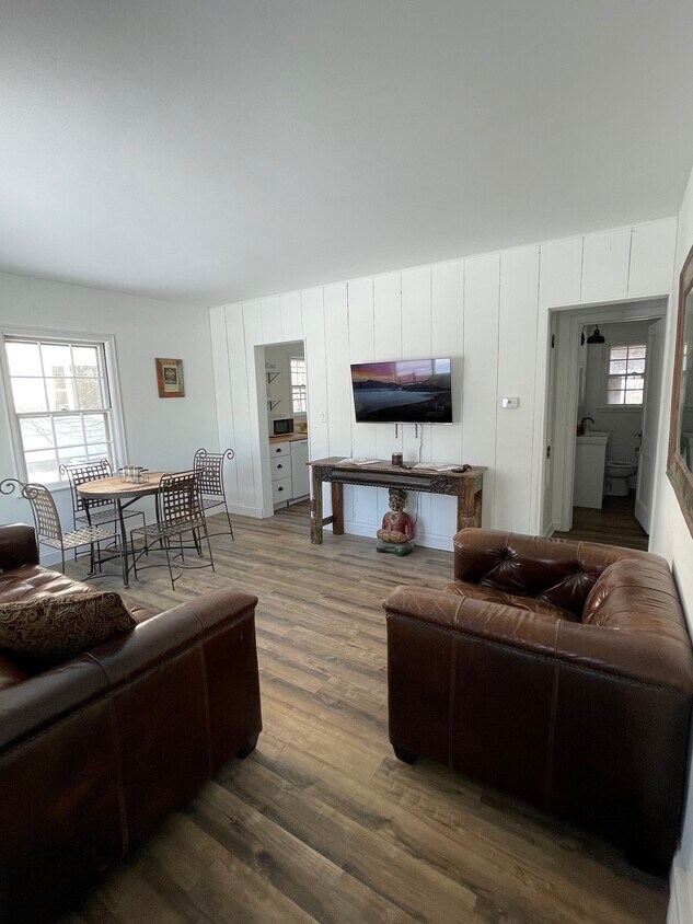 Foto principal - 1106 2nd St S