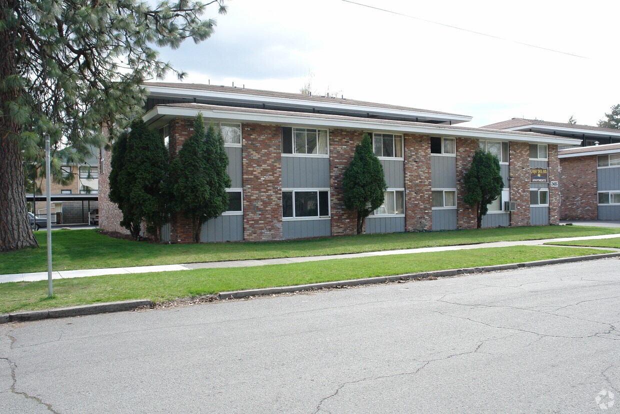 Foto del edificio - 2405-2411 W 2nd Ave