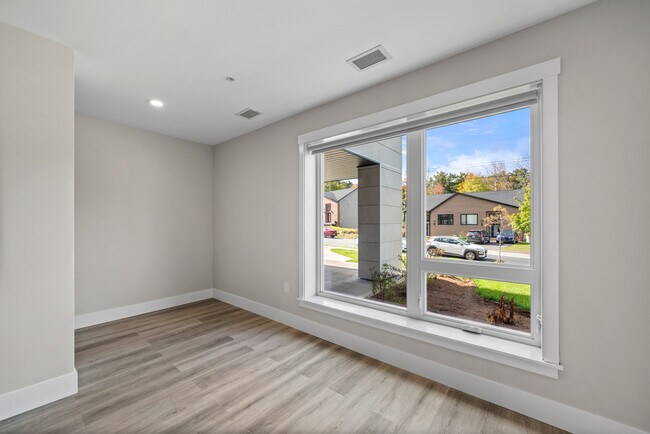 Photo du bâtiment - Studio Apartment - Elation Suites