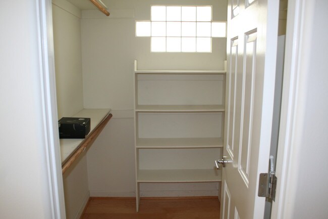 Building Photo - 625 N Lucia Ave