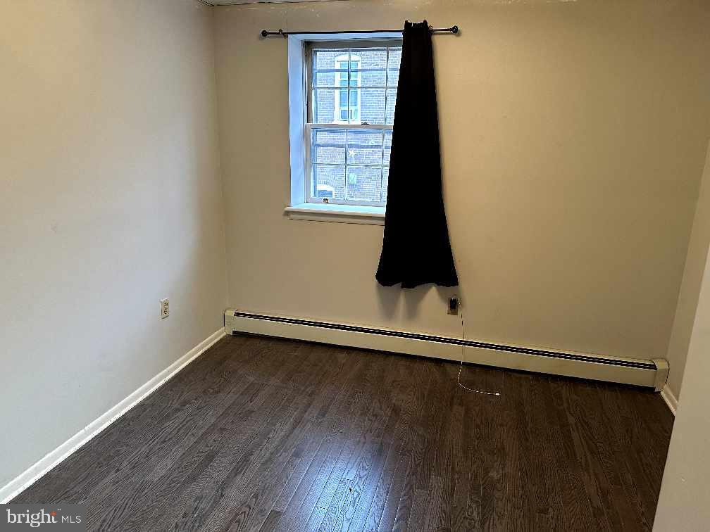 17 S 2nd St Unit E, Quakertown, PA 18951 Room for Rent in Quakertown