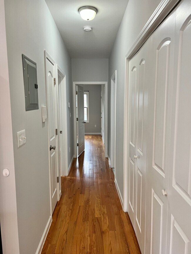 Foto del edificio - 418 Jersey St