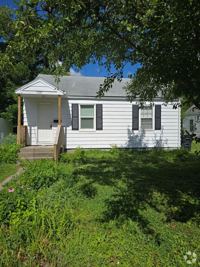 Building Photo - 1109 Jefferson St