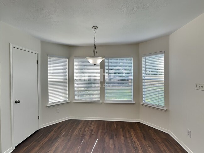 Building Photo - 30926 N Head Drive