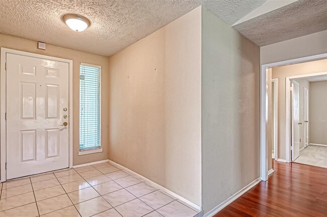Foto del edificio - 442 Redway Ln