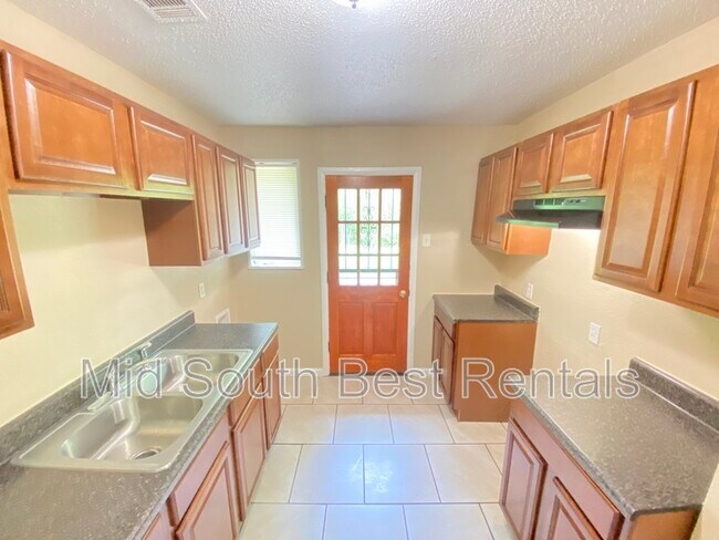 Foto del edificio - 2972 Brewer Ave