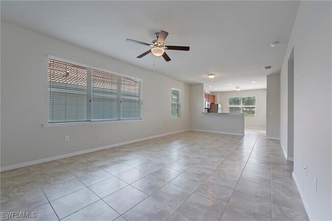 Foto del edificio - 15133 Reef Ln