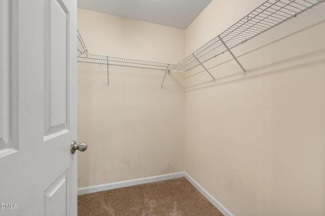 Building Photo - 401 Coalinga Lane