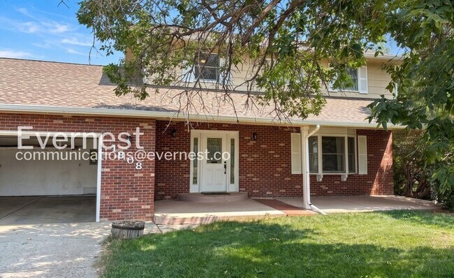 Foto del edificio - 1808 Riverview Dr