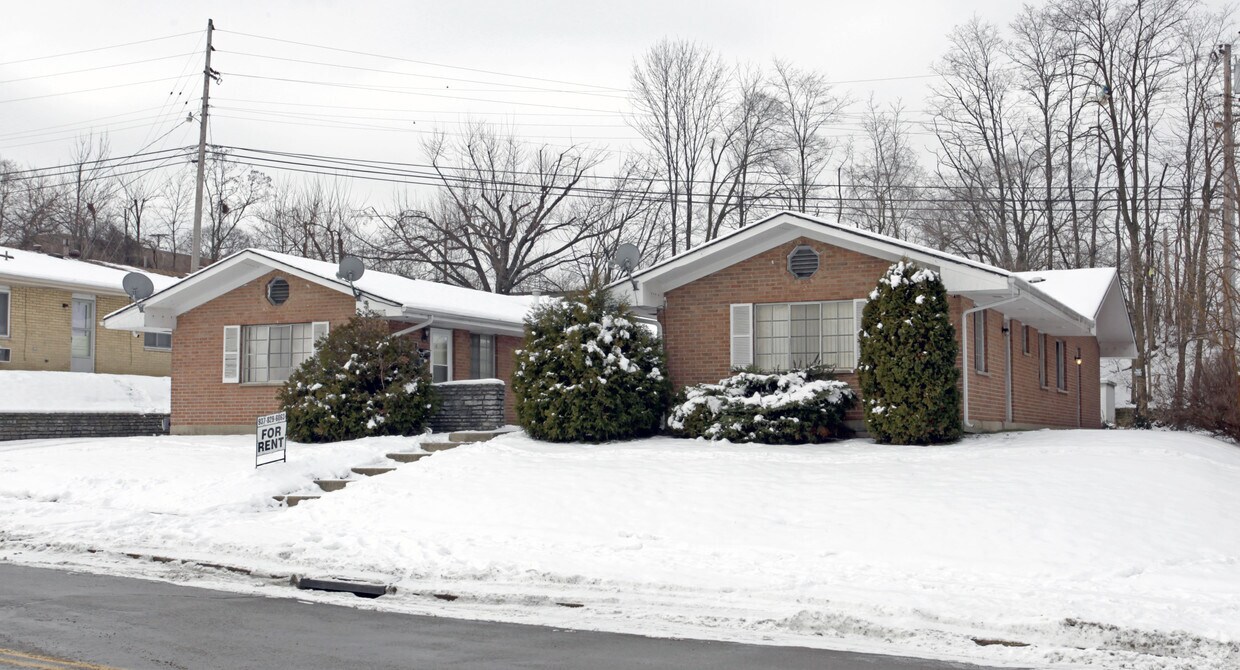 Building Photo - 4325 Fair Oaks Rd