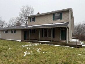 Building Photo - 3260 Creekside Trail