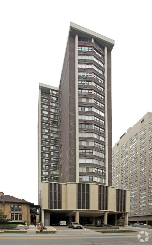Foto principal - Sheridan Point Condominiums