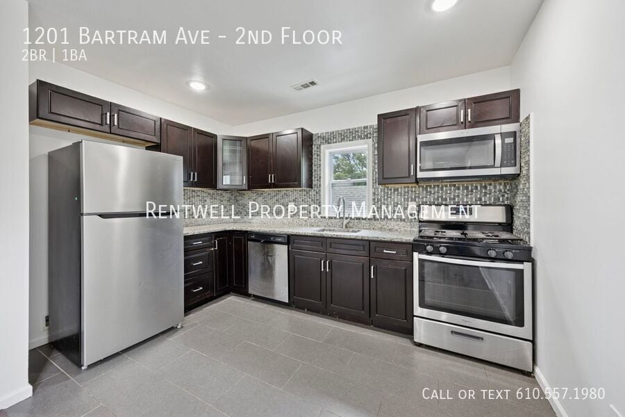 Foto principal - 1201 Bartram Ave