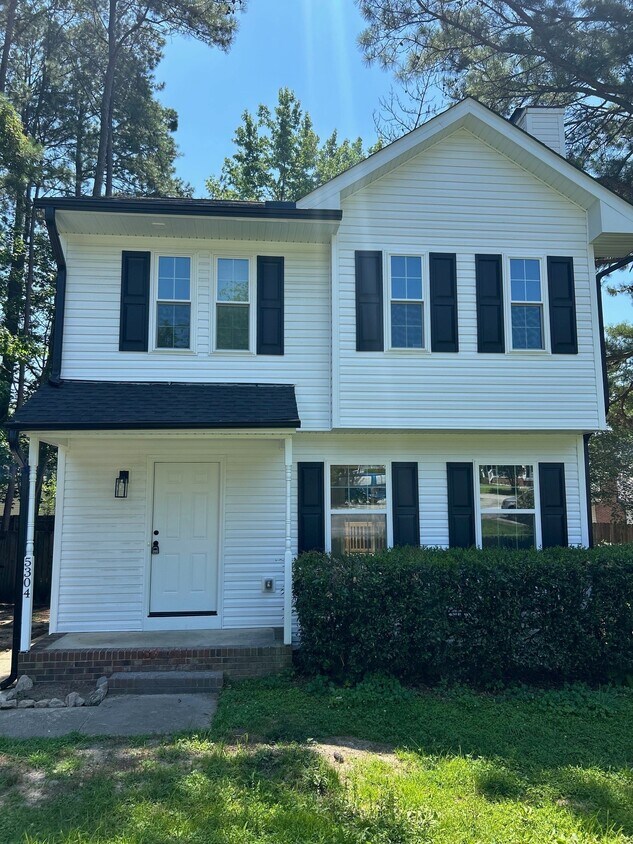 Foto principal - 5304 Wenesly Ct
