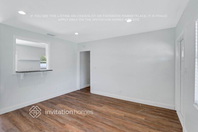 Foto del edificio - 3120 56th St N