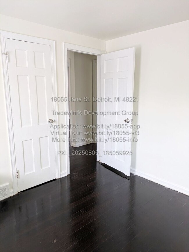 Foto del edificio - 18055 Ilene St