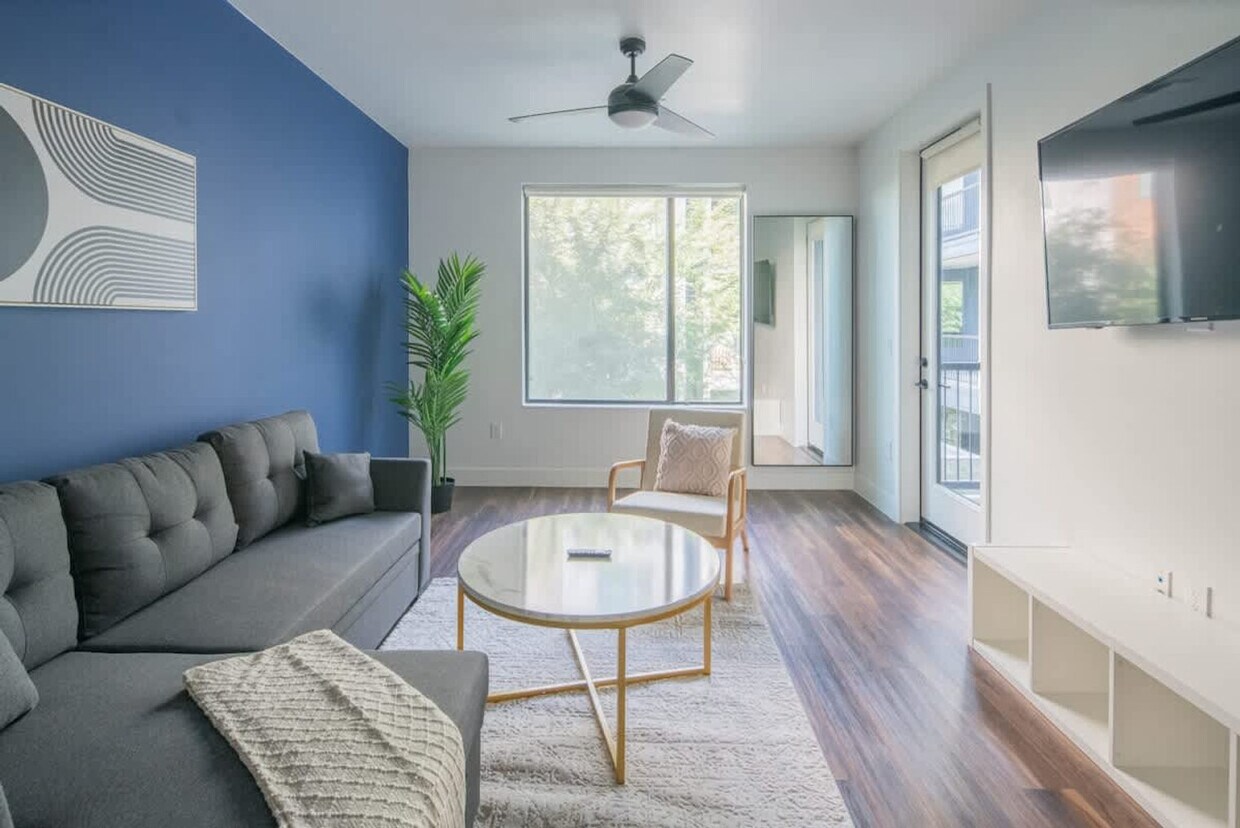 Foto principal - 701 W Rio Salado Pkwy