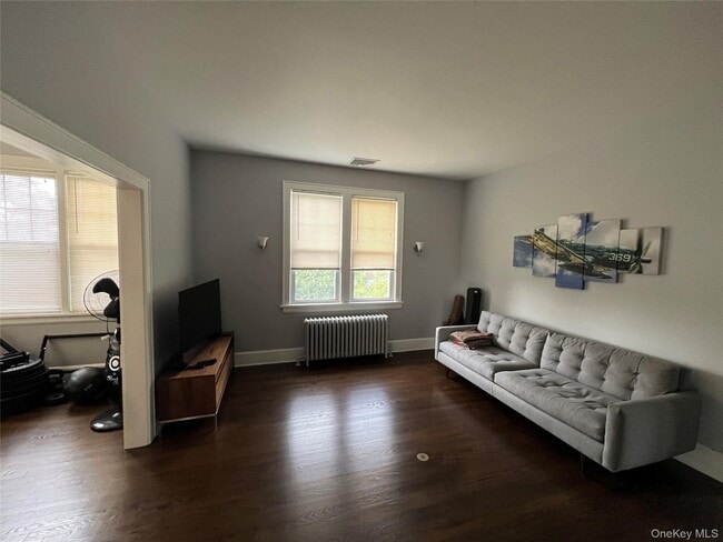 Building Photo - 55 Macri Ave