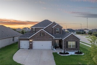 Building Photo - 7105 Pampas Pl