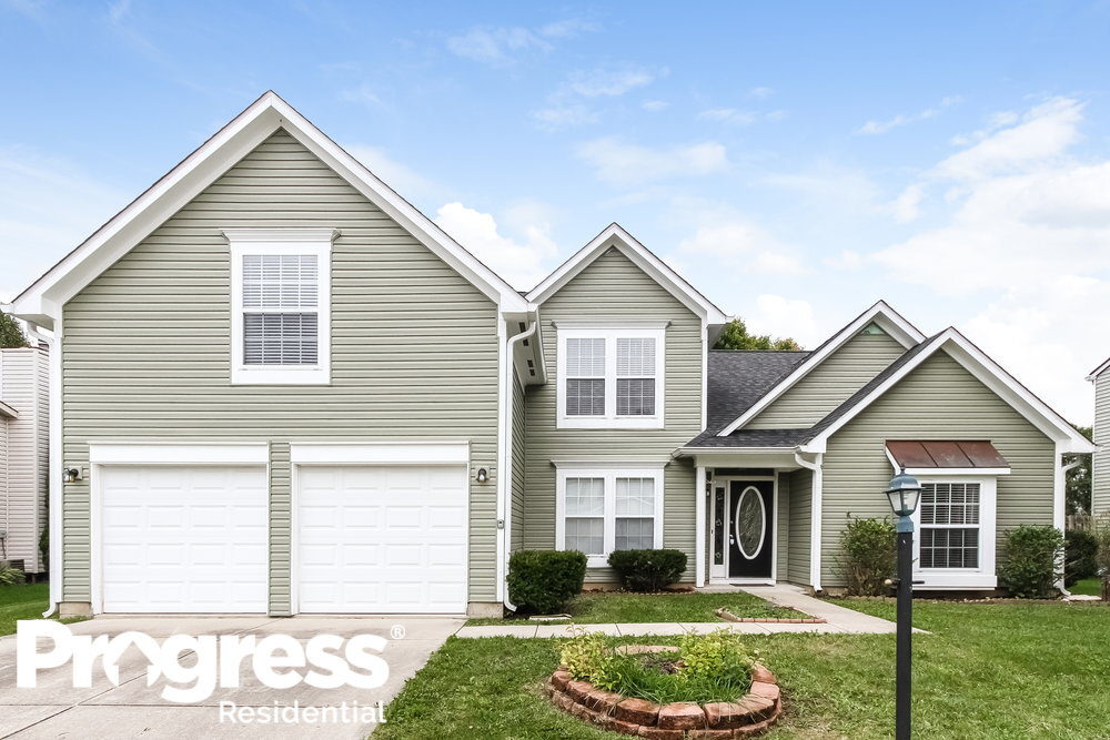 Primary Photo - 401 Creekstone Dr