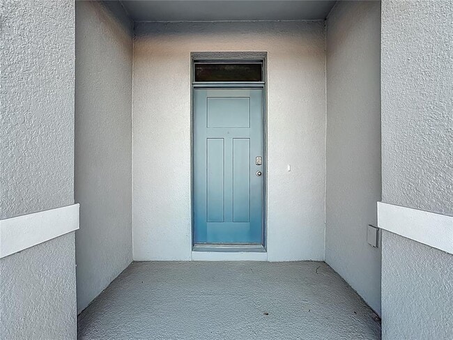 Building Photo - 2645 Olympic Ct