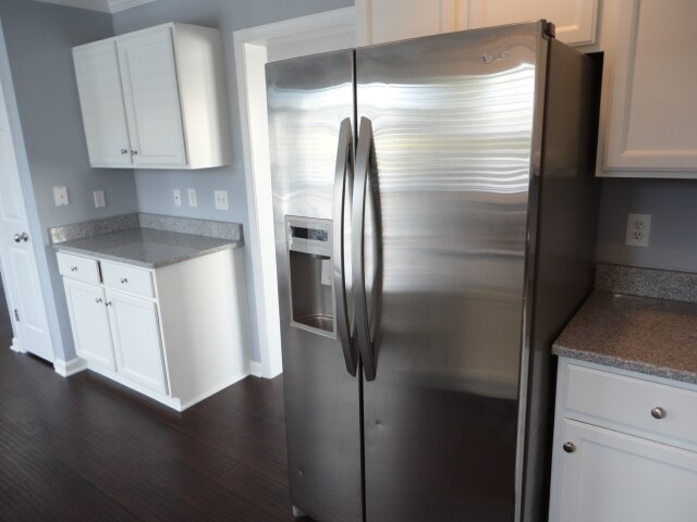 Building Photo - 125 Medford Cir